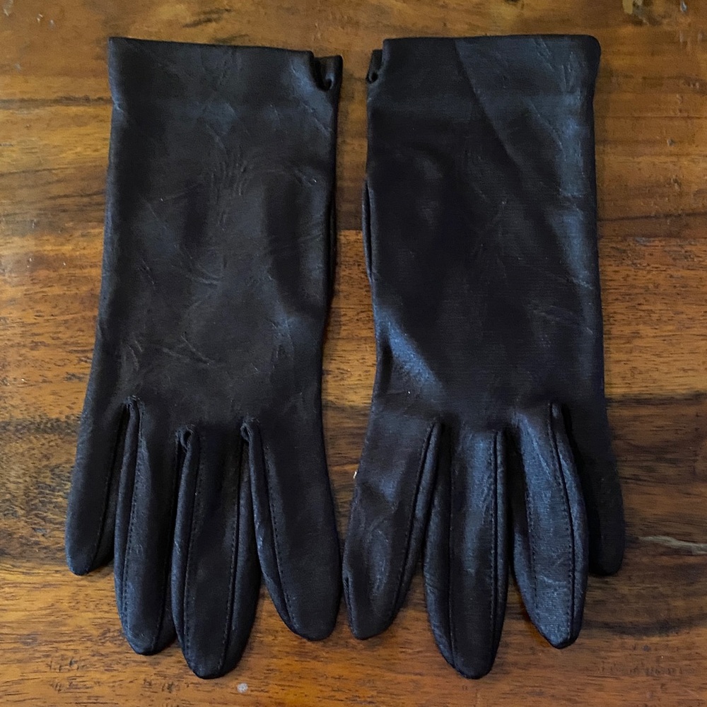 Elegant textured Black Gloves; made in Canada